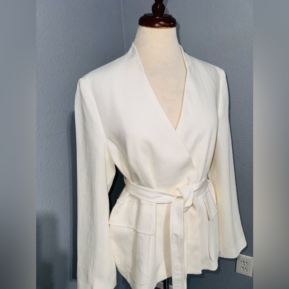 Zara Women Bloggers Fav Oyster White Linen Blend Belted Business Blazer Size M - Picture 10 of 17